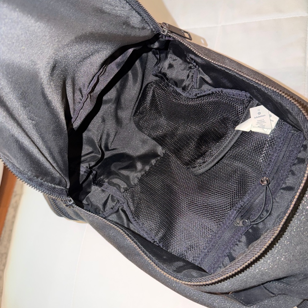 Lululemon Mini Backpack - Picture 5 of 8